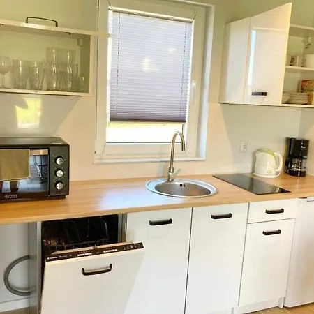 Przystan Kotwica ロッジ Jastrzębia Góra